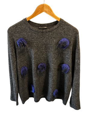 Zara Gray Long Sleeve Crewneck Sweater Blue Fluffy Faux Fur Circles Size L Artsy